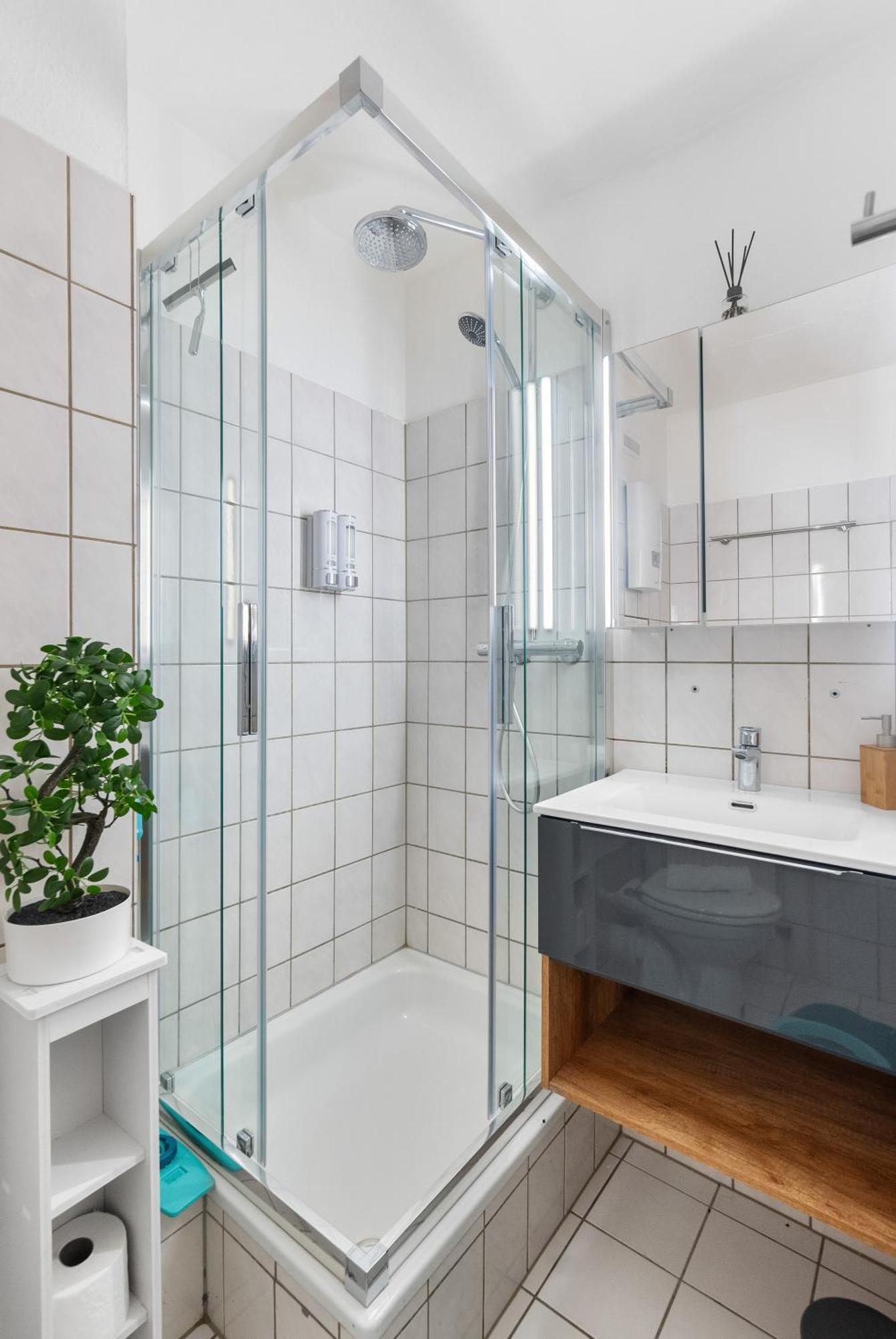 Messe, Monteure, Budget - Einfache Komfortable 2 Personen Wohnung Duisburg Exterior foto